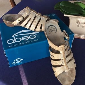 ABEO “Paula” sandals